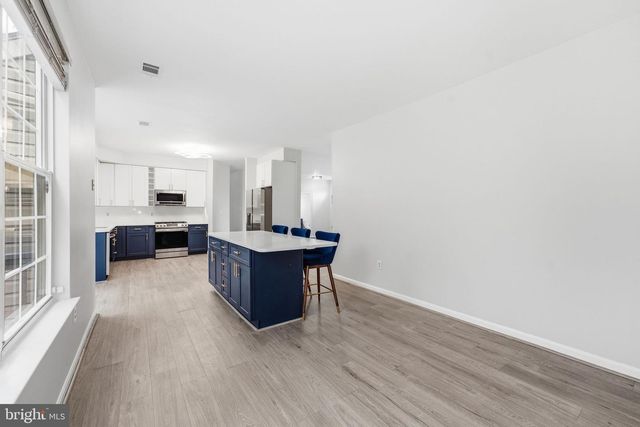 2500 DOWITCHER CT, Waldorf, MD 20601