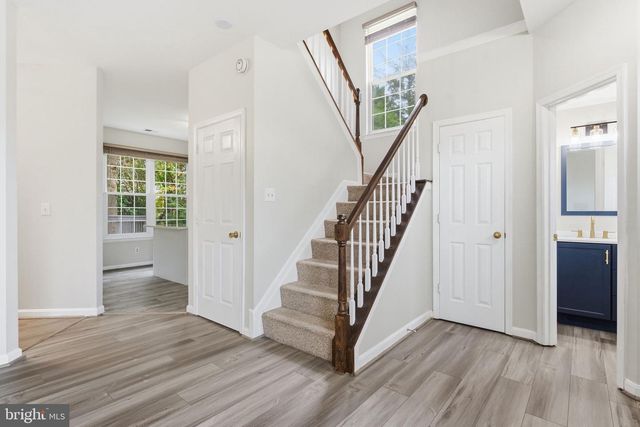 2500 DOWITCHER CT, Waldorf, MD 20601