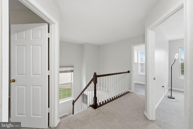 2500 DOWITCHER CT, Waldorf, MD 20601