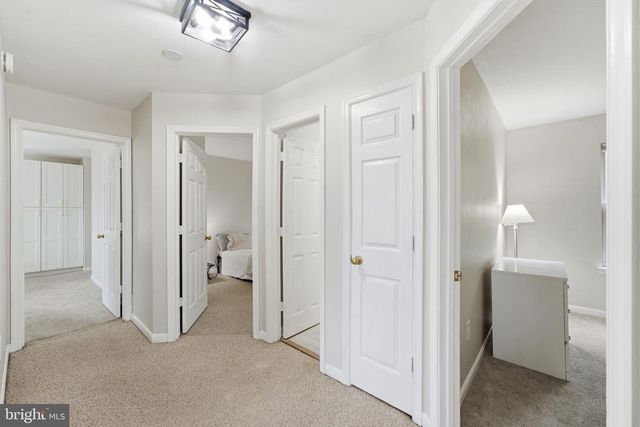 2500 DOWITCHER CT, Waldorf, MD 20601