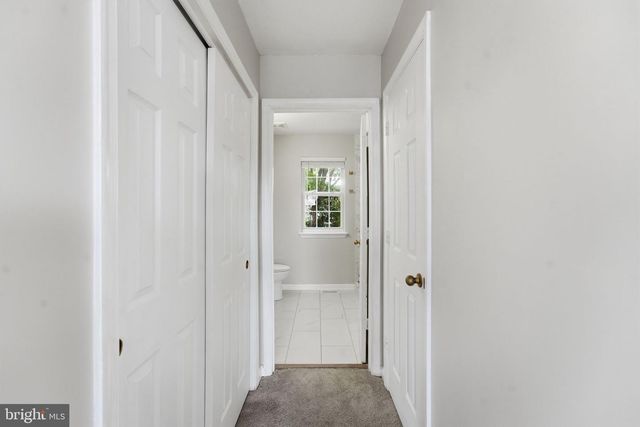 2500 DOWITCHER CT, Waldorf, MD 20601