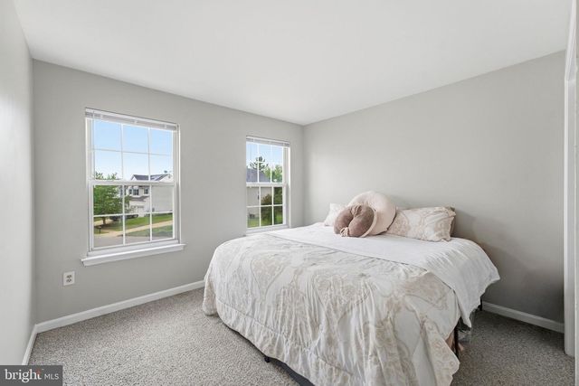 2500 DOWITCHER CT, Waldorf, MD 20601