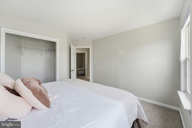 2500 DOWITCHER CT, Waldorf, MD 20601