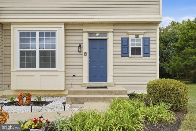 2500 DOWITCHER CT, Waldorf, MD 20601