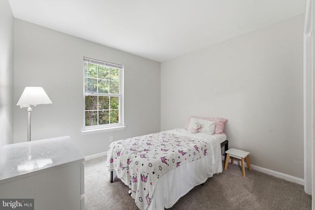 2500 DOWITCHER CT, Waldorf, MD 20601