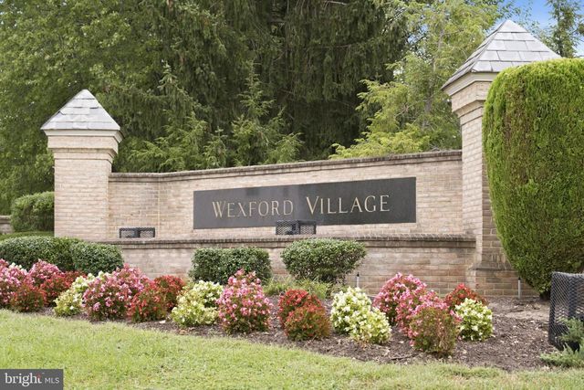 2500 DOWITCHER CT, Waldorf, MD 20601