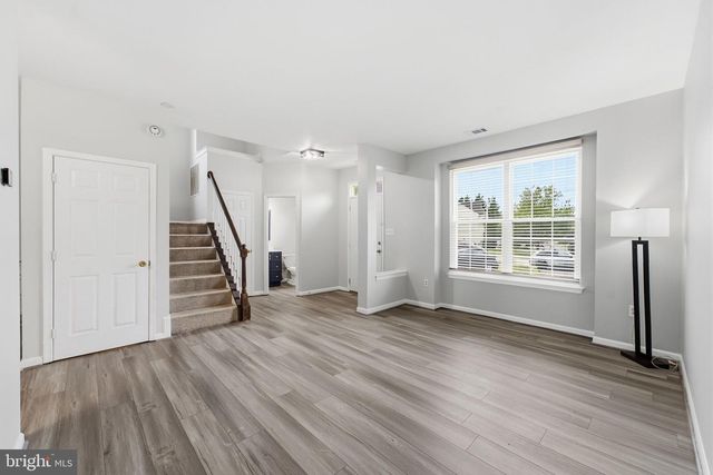 2500 DOWITCHER CT, Waldorf, MD 20601