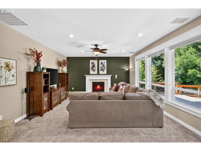 16695 Sw IVY GLENN St, Beaverton, OR 97007