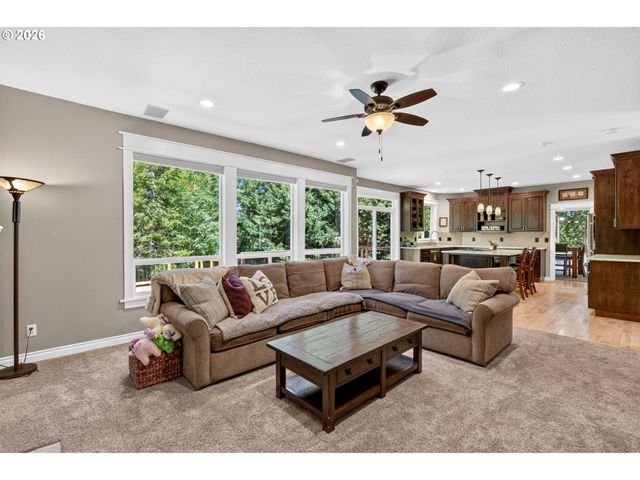 16695 Sw IVY GLENN St, Beaverton, OR 97007