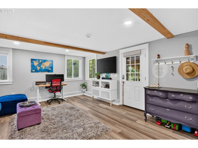 16695 Sw IVY GLENN St, Beaverton, OR 97007