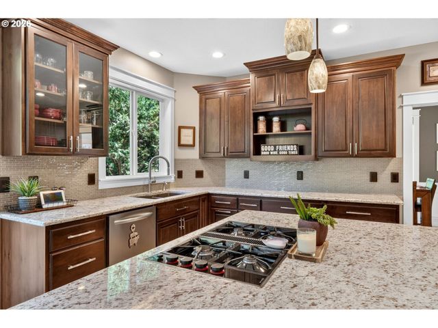 16695 Sw IVY GLENN St, Beaverton, OR 97007