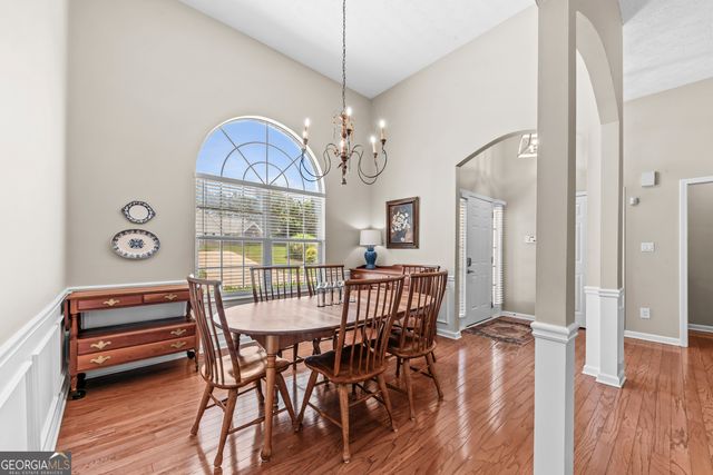 4652 Devencrest Lane, Buford, GA 30519