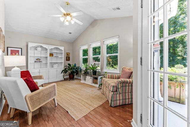 4652 Devencrest Lane, Buford, GA 30519