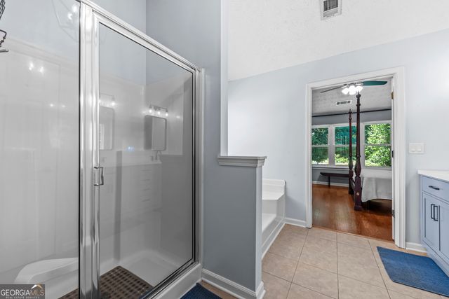 4652 Devencrest Lane, Buford, GA 30519