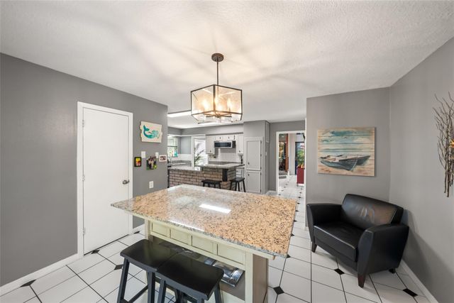 15042 River Park Drive, Houston, TX 77070