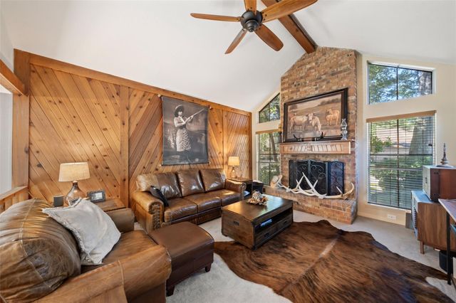 15042 River Park Drive, Houston, TX 77070