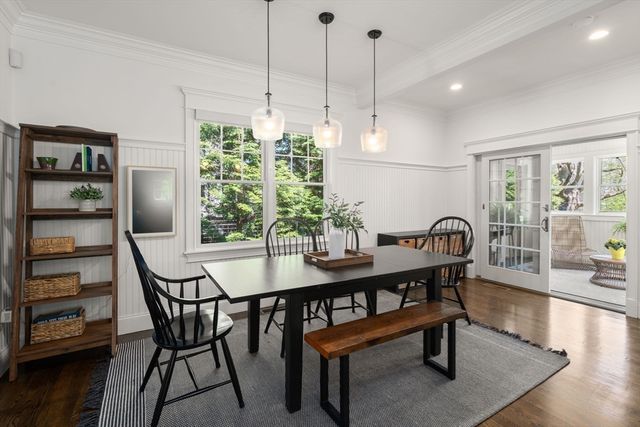 33 Everett Street, Concord, MA 01742