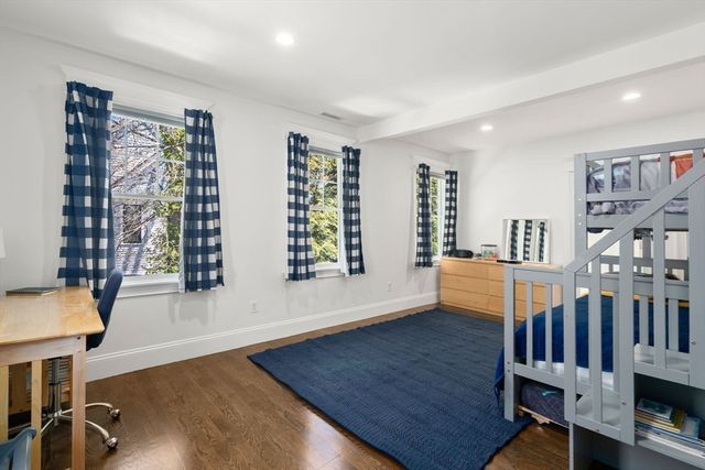 33 Everett Street, Concord, MA 01742