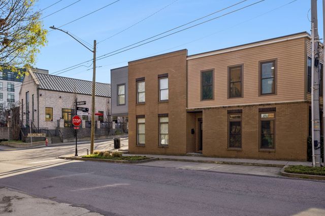 403 Van Buren St, Nashville, TN 37208