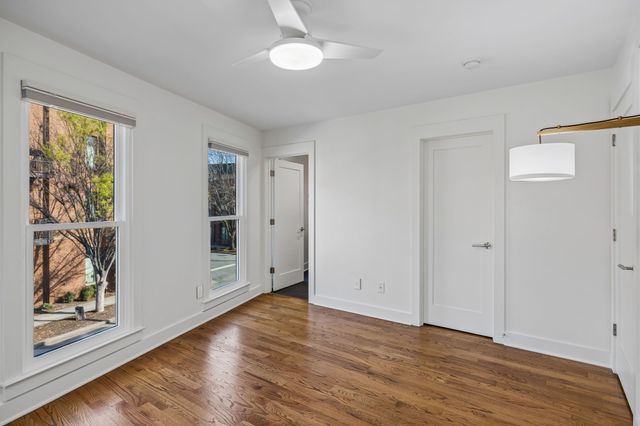 403 Van Buren St, Nashville, TN 37208