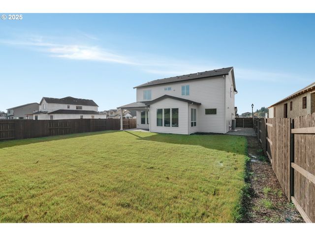 141 Se 24TH Ave, La Center, WA 98629