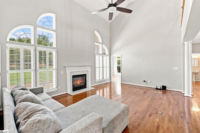 2 Noble Oaks Lane, Simpsonville, SC 29681