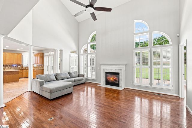 2 Noble Oaks Lane, Simpsonville, SC 29681