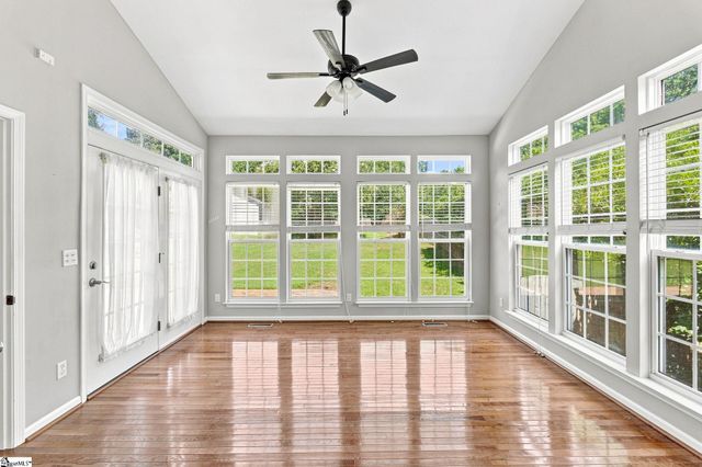 2 Noble Oaks Lane, Simpsonville, SC 29681