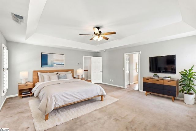 2 Noble Oaks Lane, Simpsonville, SC 29681