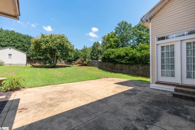 2 Noble Oaks Lane, Simpsonville, SC 29681