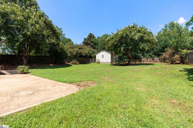 2 Noble Oaks Lane, Simpsonville, SC 29681