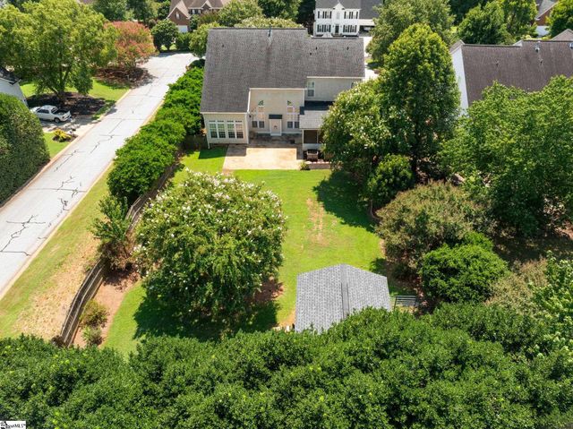 2 Noble Oaks Lane, Simpsonville, SC 29681