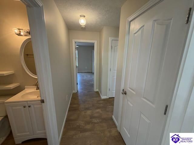 345 Kaylyn Drive, Elizabethtown, KY 42701
