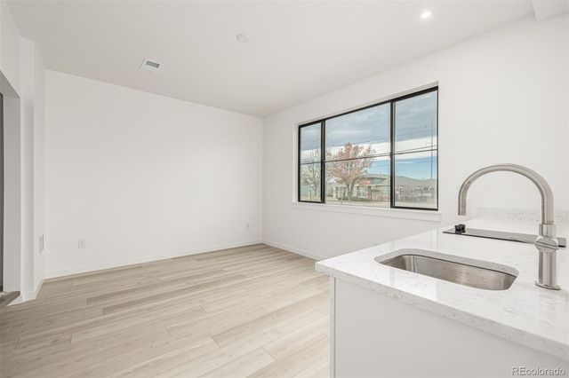 2076 S Holly Street 1, Denver, CO 80222