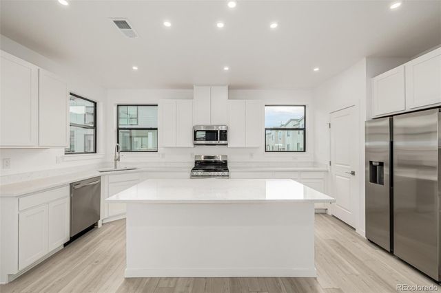 2076 S Holly Street 1, Denver, CO 80222