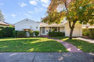 1968 Grosse Ave, Santa Rosa, CA 95404