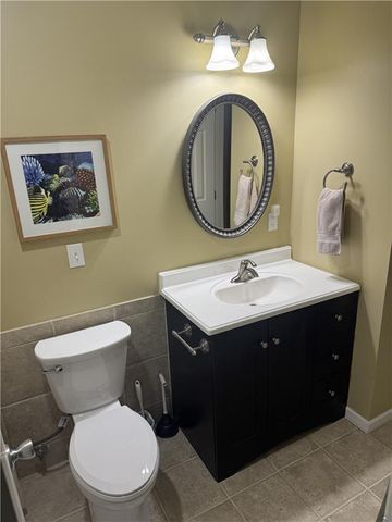 2005 SE 2nd Terrace, Lee's Summit, MO 64063