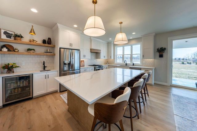 3014 STONE FENCE PLACE, Green Bay, WI 54311