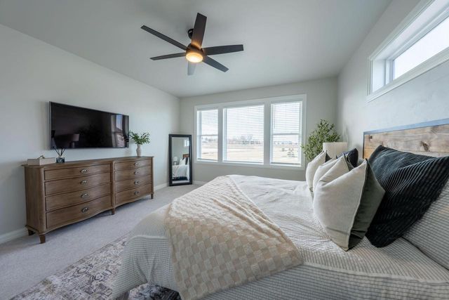 3014 STONE FENCE PLACE, Green Bay, WI 54311