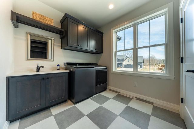 3014 STONE FENCE PLACE, Green Bay, WI 54311