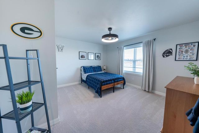 3014 STONE FENCE PLACE, Green Bay, WI 54311