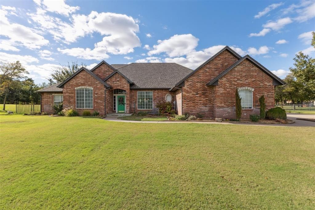 Image 1 of property listing at Address unavailable.