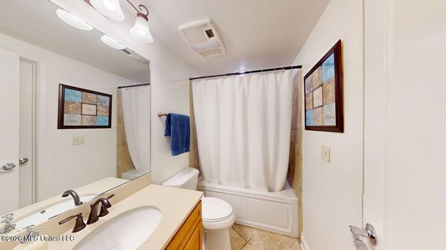 1200 Beach Drive, 503, Gulfport, MS 39507