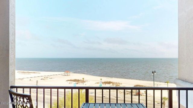 1200 Beach Drive, 503, Gulfport, MS 39507