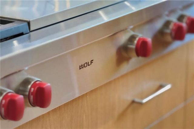 2615 W 98th Street, Leawood, KS 66206