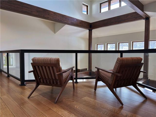 2615 W 98th Street, Leawood, KS 66206