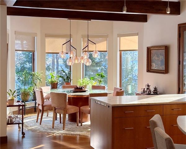 2615 W 98th Street, Leawood, KS 66206