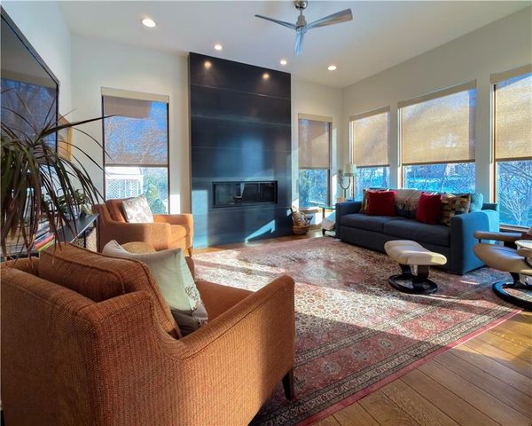 2615 W 98th Street, Leawood, KS 66206