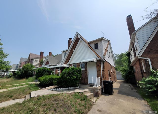 15886 Woodingham Drive, Detroit, MI 48238