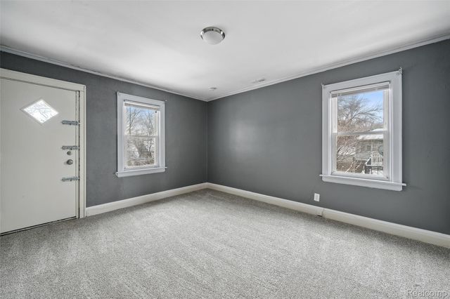 15886 Woodingham Drive, Detroit, MI 48238